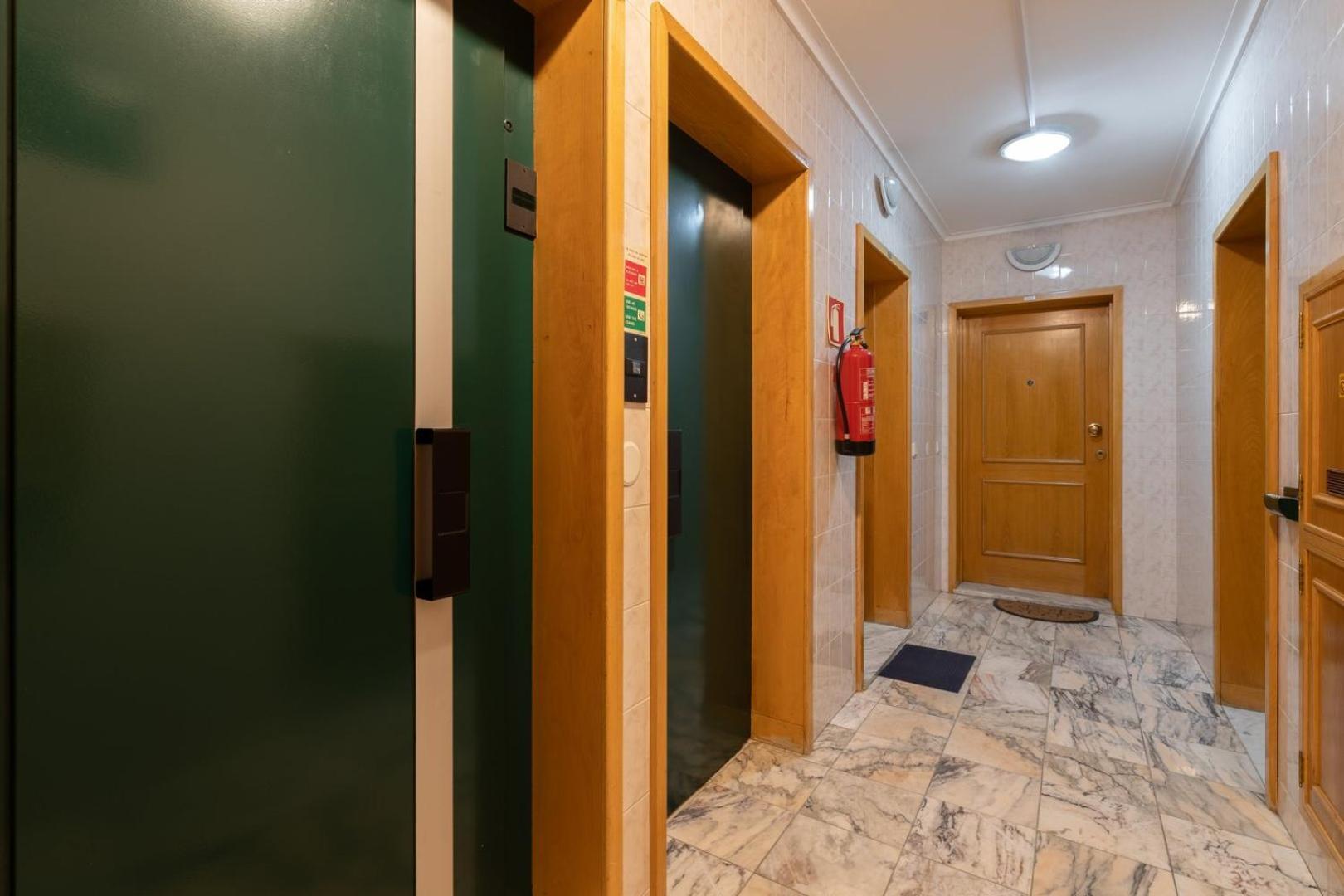 Guestready - Modern 2Br Flat In Vila Nova De Gaia ปอร์โต ภายนอก รูปภาพ