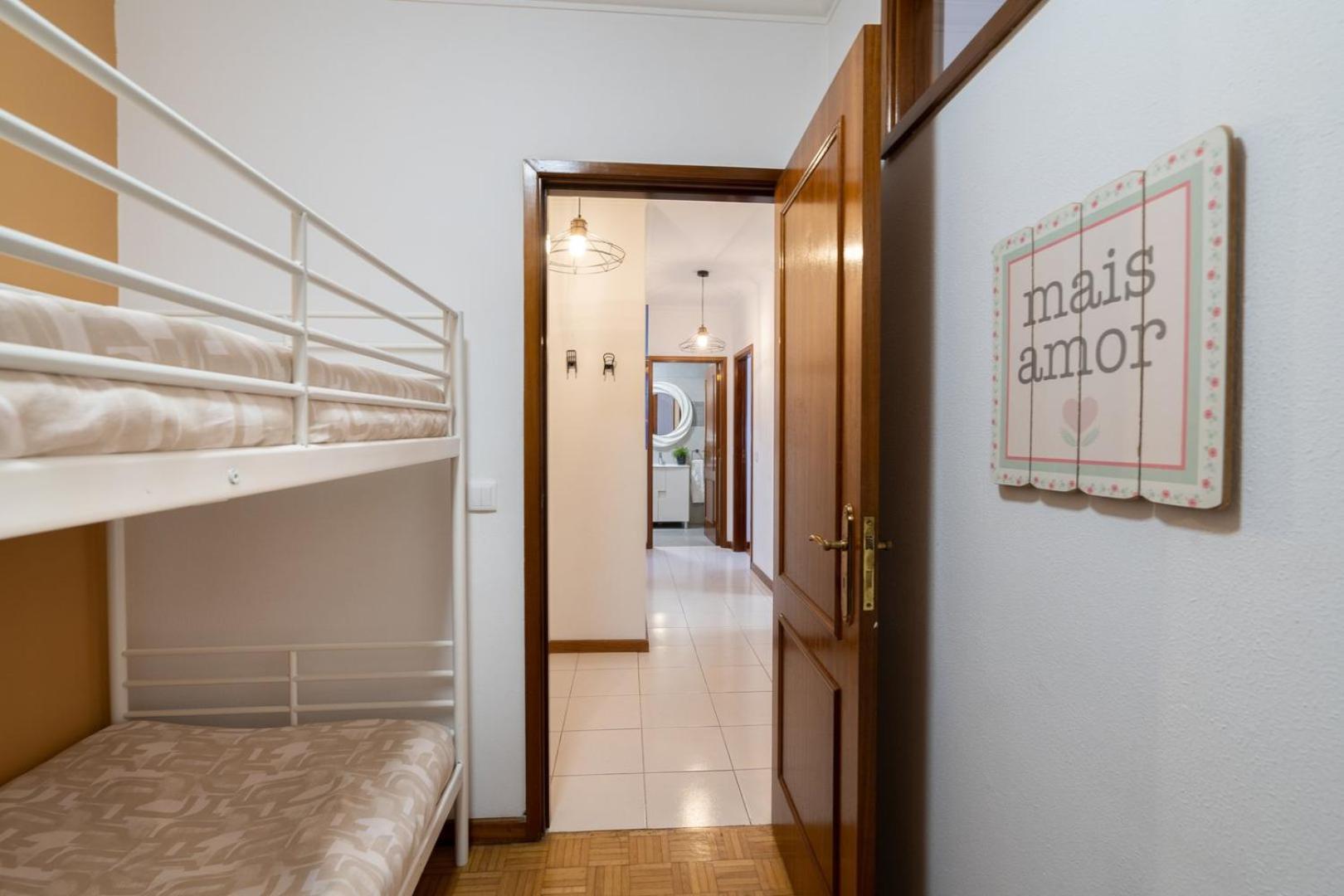 Guestready - Modern 2Br Flat In Vila Nova De Gaia ปอร์โต ภายนอก รูปภาพ